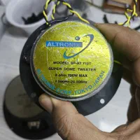 تیوتر و باند ژاپنی