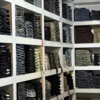 استخدام فروشنده پوشاک