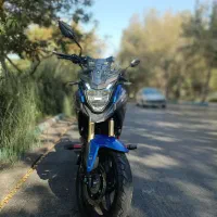 آشیل ادونچر 200|موتورسیکلت|اصفهان, قلعه طبره|دیوار