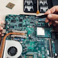 تعمیرات تخصصی الکترونیک IT&NETWORK