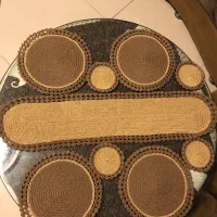 رانر و ۴ زیربشقابی و ۴ زیر لیوانی دستباف