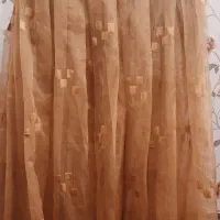 گل میخ کنار پرده، پرده حریر ودکوری بغل پرده تمیز