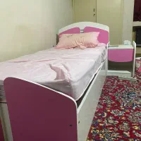 تخت دخترانه یک نفره همراه با تشک فنری