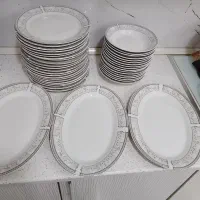 کلی ظرف و ظروف آشپزخانه