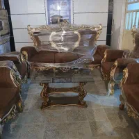 مبلمان کلاسیک بسیار شیک بدون شکستگی و پارگی ۱۶ت