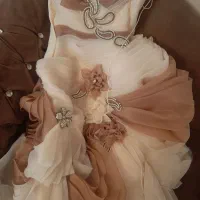 لباس عقد عروس پفی خامه ای شیک