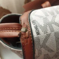 کیف|لباس|شاهین‌شهر, کوی مهدیه|دیوار