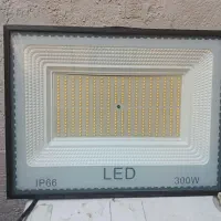 پروژکتور 300 وات زیر قیمت