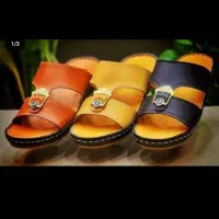 خیاط صندل دوز