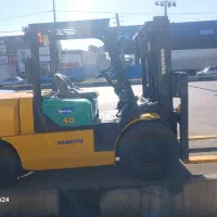 لیفتراک کوماتسو ۵ تن