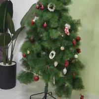 درخت کریسمس ۲ متری پارسال خریدم