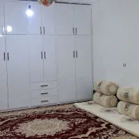 ۸عددبالشت۳عددکناره نو|رختخواب، بالش، پتو|لردگان, |دیوار