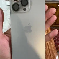 اپل iPhone 15 Pro Max با حافظهٔ ۲۵۶ گیگابایت