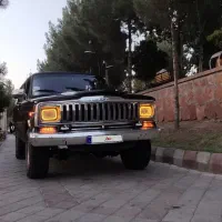 جیپ آهو(چروکی چهار در)