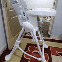 صندلی غذا خوری