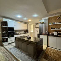 واحد۱۶۰ متری با سالن بزرگ و آشپزخانه مدرن/بوستان ۵