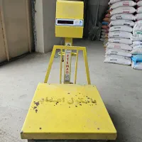 باسکول ۷۰۰ کیلویی اعتماد|ابزارآلات|آمل, |دیوار