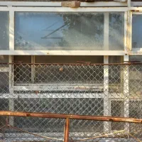 فروش پنجره سالم آهنی