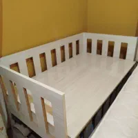 تخت کنار مادر بسیار کاربردی