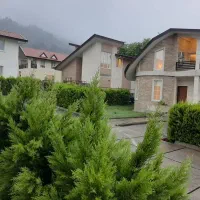 رهن-یکجای-16-ویلای-مبله-و-مجهز-شهرکی-در-غرب-گیلان