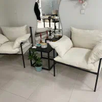 دو‌عدد صندلی مینیمال