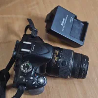 دوربین نیکونD5200کاملا سالم به شرط