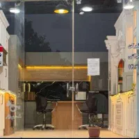 مغازه دار نمایشگاه کابینت