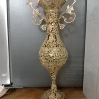 گلدان برنزدرحدنووکاملاسالم،میانه