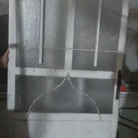 باسلام یک عدد درب آهنی سالم بفروش میرسد