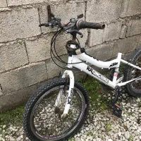 سه عدد دوچرخه