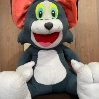 عروسک|اسباب‌بازی بچه|رشت, رشتیان|دیوار