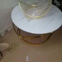 ۱عدد میز با ۳عدد عسلی|مبلمان خانگی و میز عسلی|کاشان, درب جوشقان|دیوار