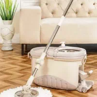 خانم جهت نظافت منزل