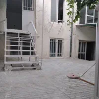دوطبقه دربستی
