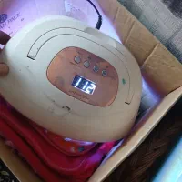 دستگاه یووی دوتا ویک زیر دستی و کیف سالم|آرایشی، بهداشتی، درمانی|اندیشه, اندیشه فاز ۱|دیوار