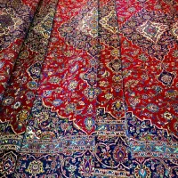 فرش ۱۲ متری لاکی  تمیز در حد نو و بسیار زیبا