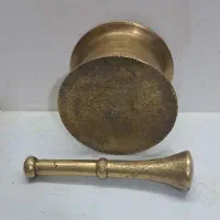 هاون برنجی|کلکسیون اشیاء عتیقه|کوهسار (البرز), |دیوار