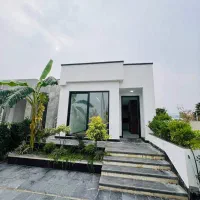 ۱۹۰متر بنای ۳خواب ۲ پیش بقیه یکساله