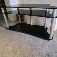 میز تلویزیون شیشه ای