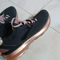 کتونی سایز ۴۰ بزرگ