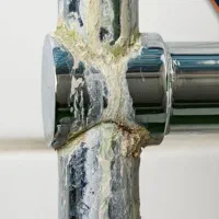 رسوب زدایی و بازکردن لوله های آب سرد وگرم