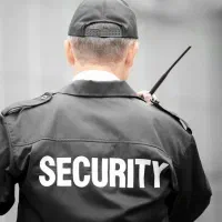 استخدام نگهبان بازنشسته