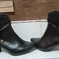 نیم بوت شیک ونو|کیف، کفش، کمربند|بروجرد, |دیوار