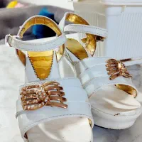 کفش مجلسی دخترانه و صندل تمیز|کفش و لباس بچه|کاشمر, |دیوار