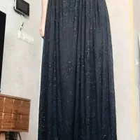 چند دست لباس شب و پیراهن
