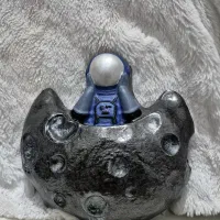 مجسمه فضانورد