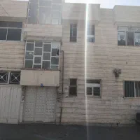 منزل دوطبقه خمینی شهر خیابان شریعتی شمالی|فروش خانه و ویلا|خمینی‌شهر, |دیوار