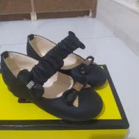 فروش کفش ولیاس بچه گانه