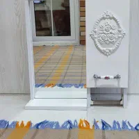 آینه و باکس روشویی در حد نو