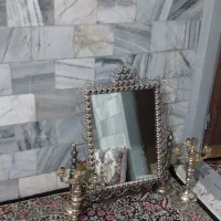 آینه وشمعدان